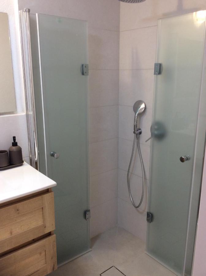 המקום של מוש Pardess Hanna Exterior foto